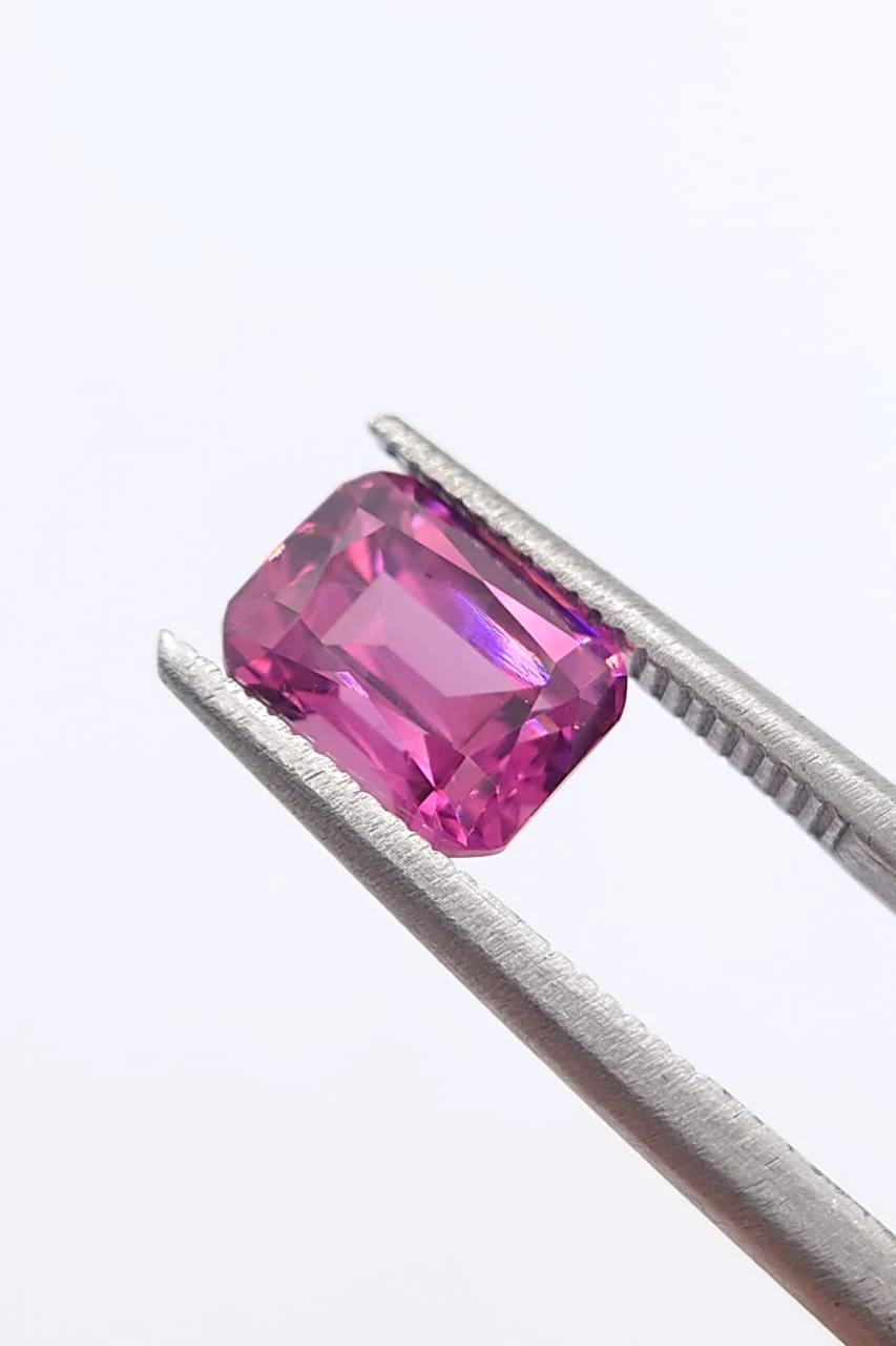 1.96ct Stunning Malaya Garnet Cushion Cut Loose Gemstone From Tanzania — view 4